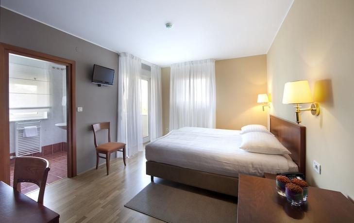 Hotel Laurus - Liburnia Опатия Екстериор снимка
